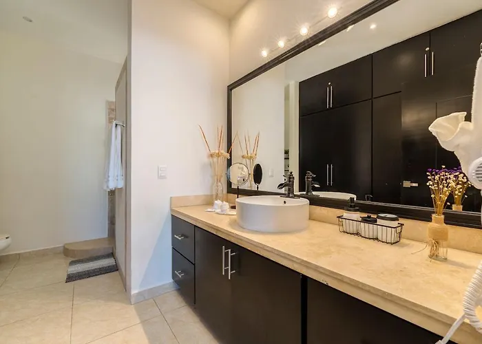 Cozy Get Away With An Incredible Marina Bay View! Apartment Cabo San Lucas