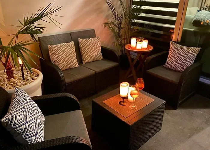 Cozy Get Away With An Incredible Marina Bay View! Apartment
