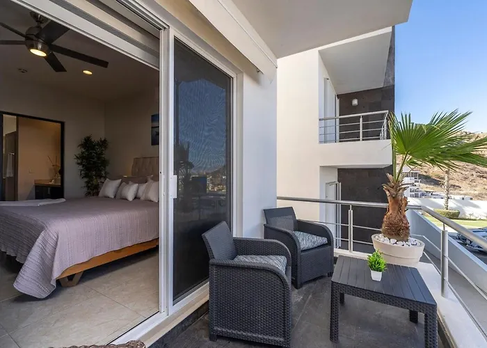 Cozy Get Away With An Incredible Marina Bay View! Cabo San Lucas