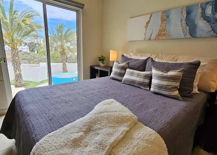Apartment Cozy Get Away With An Incredible Marina Bay View! *