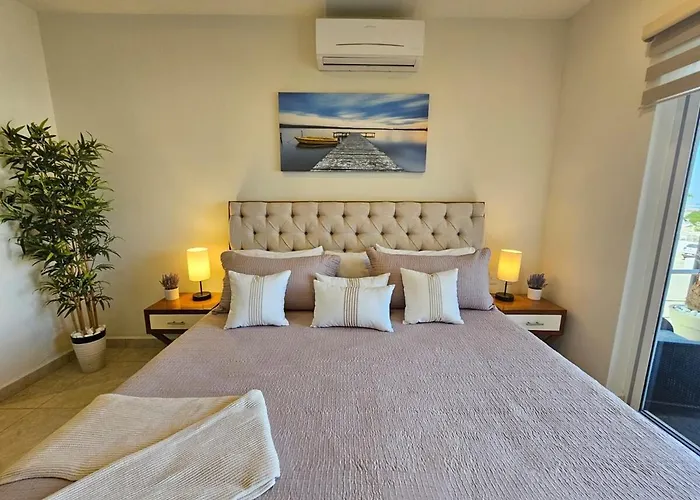 Cozy Get Away With An Incredible Marina Bay View! Apartment Cabo San Lucas